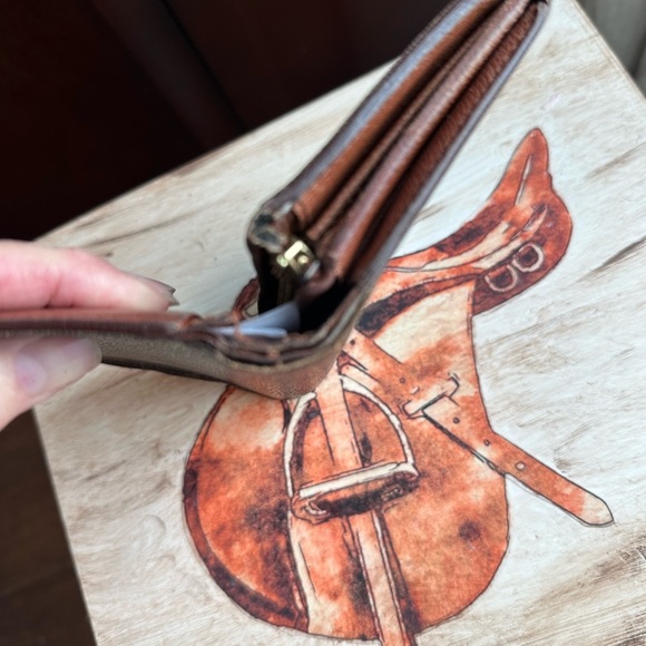 LLouis Vuitton Monogram
Porte Monnaie Tresor Wallet - Picture 11 of 17